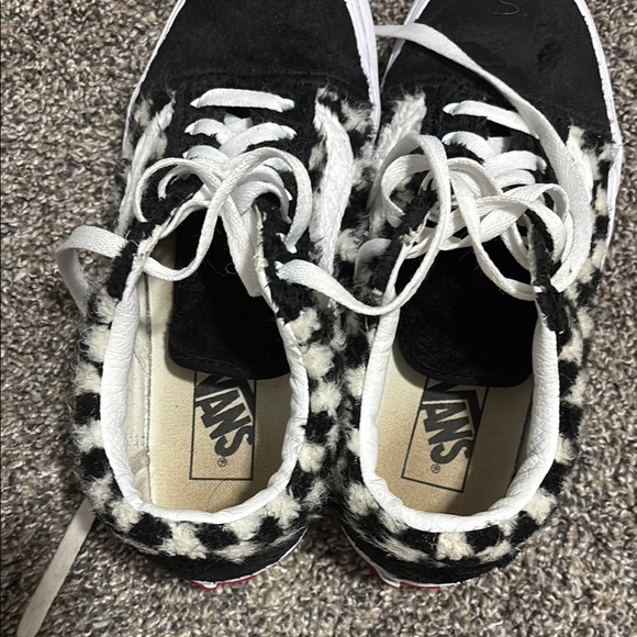 Vans Oldskool Fuzzy Checkered Sneakers - Picture 5 of 6